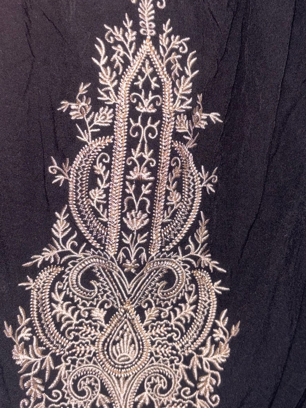 Signature Studio Tunic with Cream Embroidery - Picture 4 of 8